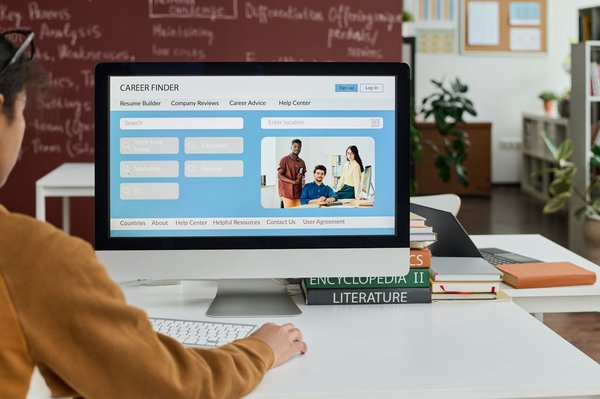 Comment choisir un hébergement web de haute performance ?